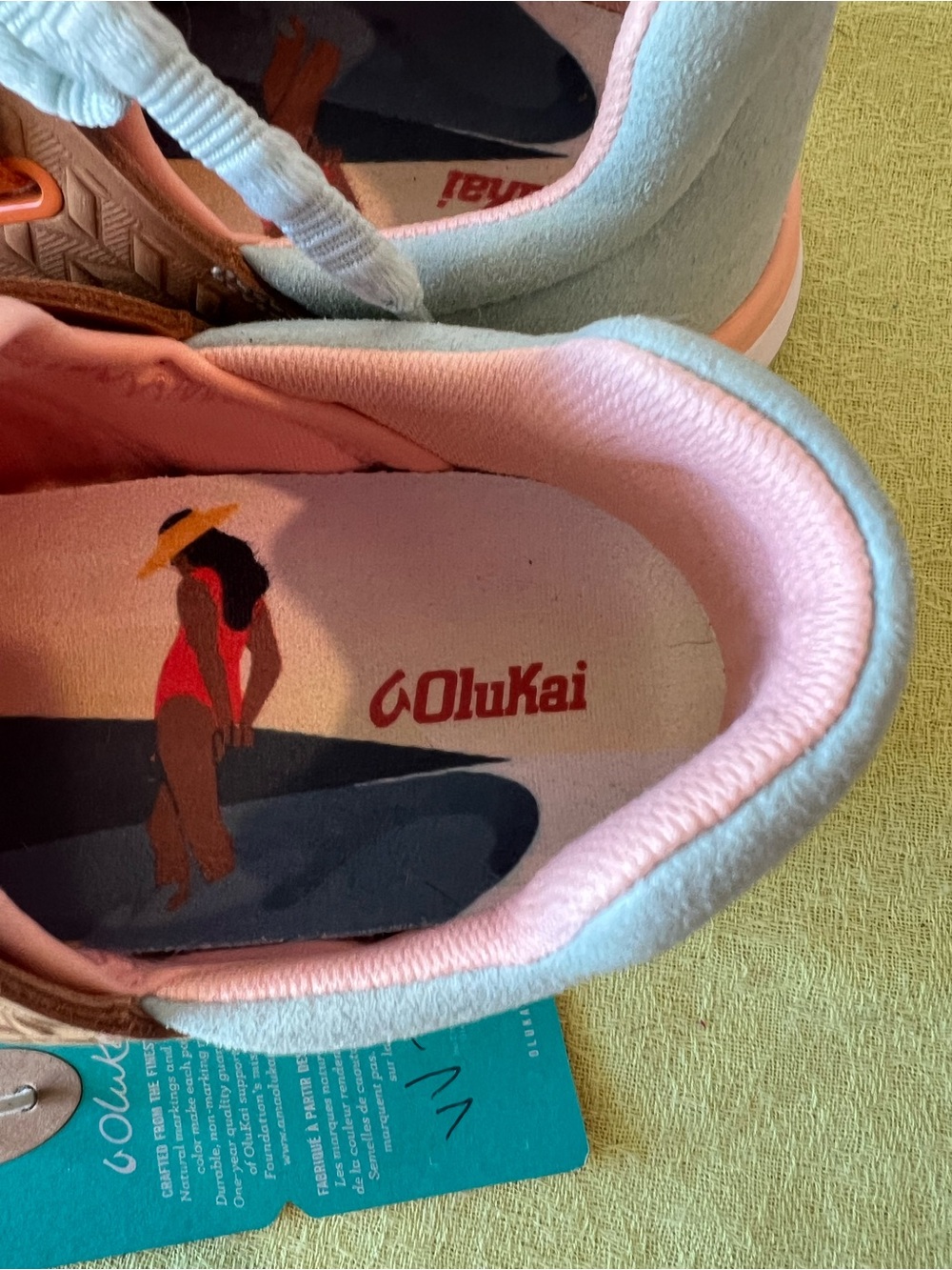 Olukai Light Coral & Mint Mesh Athletic Sneakers. Size 9.5 - Picture 9 of 12